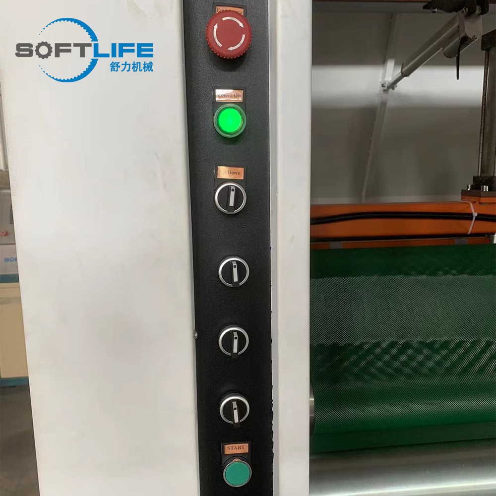 Machine d'emballage de matelas