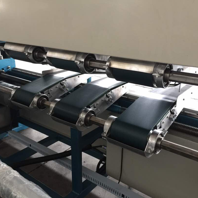 Machine de fabrication de matelas en mousse à ressorts ensachés, meilleure vente 2020, fabricant de machines pour couvrir les matelas