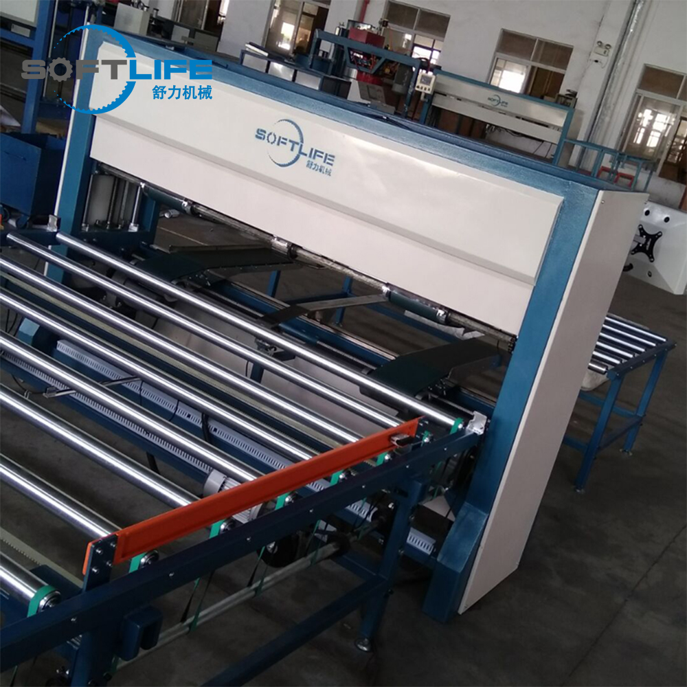 MACHINE À COUVRE-MATELAS